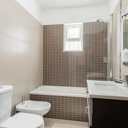 Coelho - Center With Pool By Hd Villa