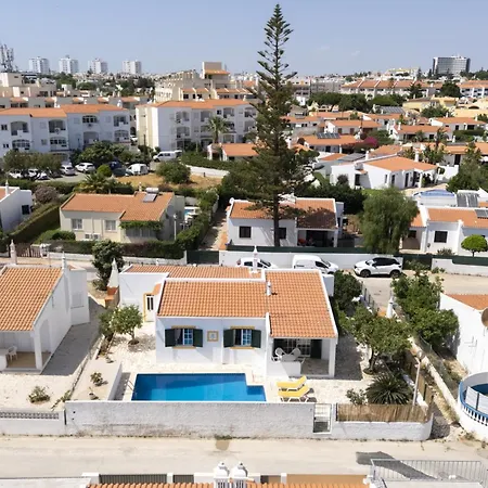 Villa Coelho - Center With Pool By Hd *